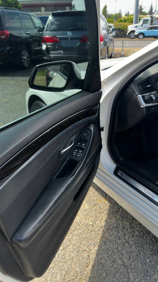 bmw 5 series 2016 WBA5A5C57GD528948 image bmw 5 series 2016 WBA5A5C57GD528948 image